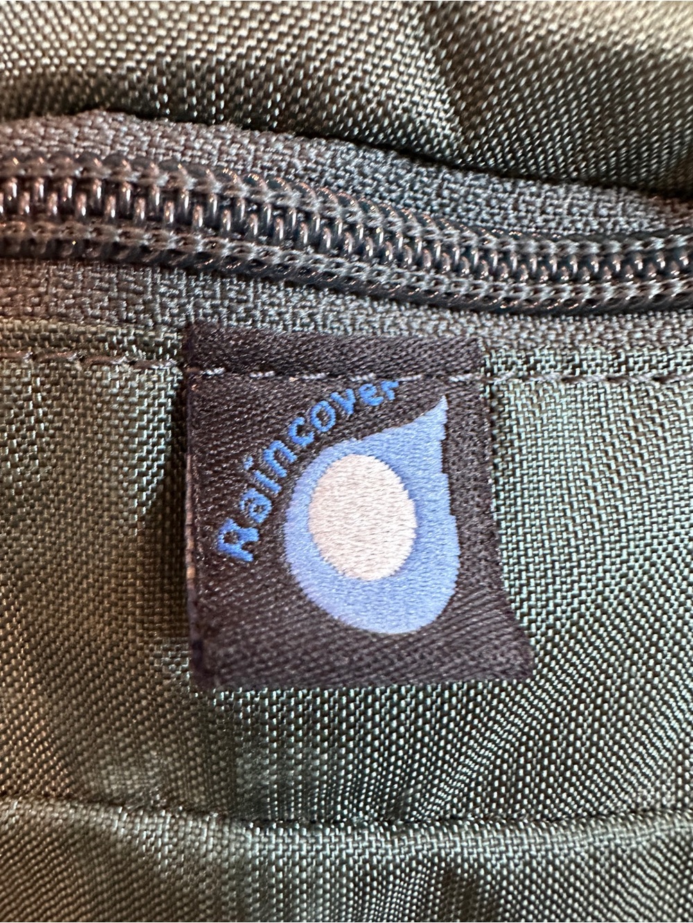 OSPREY Dark Green Backpack with Bright Lime Green Rain Cover Ventilated back - Picture 9 of 14